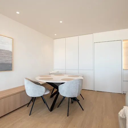 Luxurious Sea View With 3 For 6